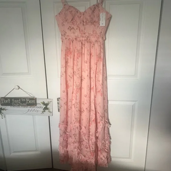 Floral Pink Maxi Dress - Picture 4 of 9